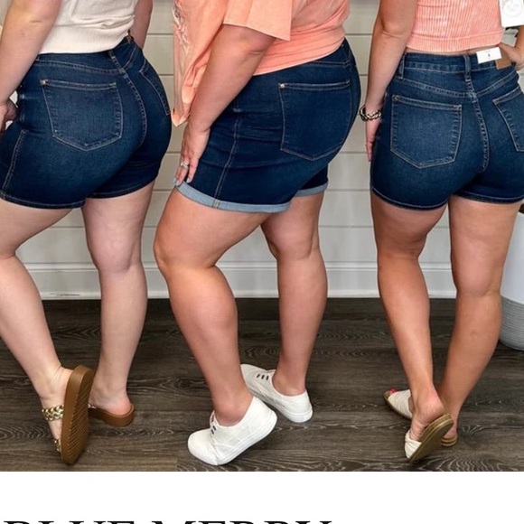 Judy Blue 1XL Jean Shorts - Picture 10 of 11